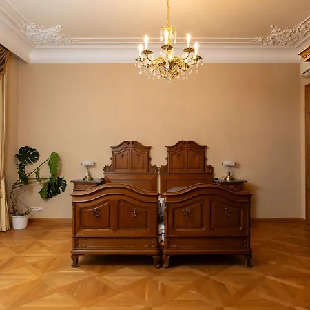Zlaty Pelikan Apartments Karlovy Vary Exterior photo