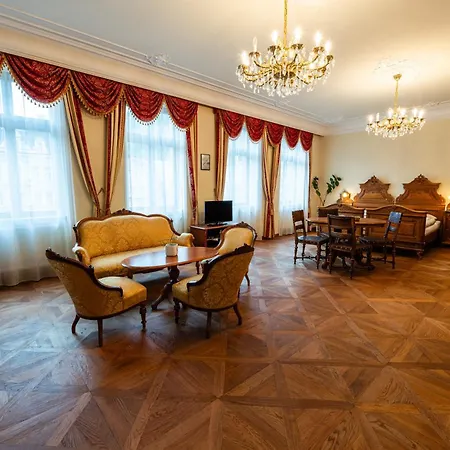 Zlaty Pelikan Apartments Karlovy Vary Exterior photo