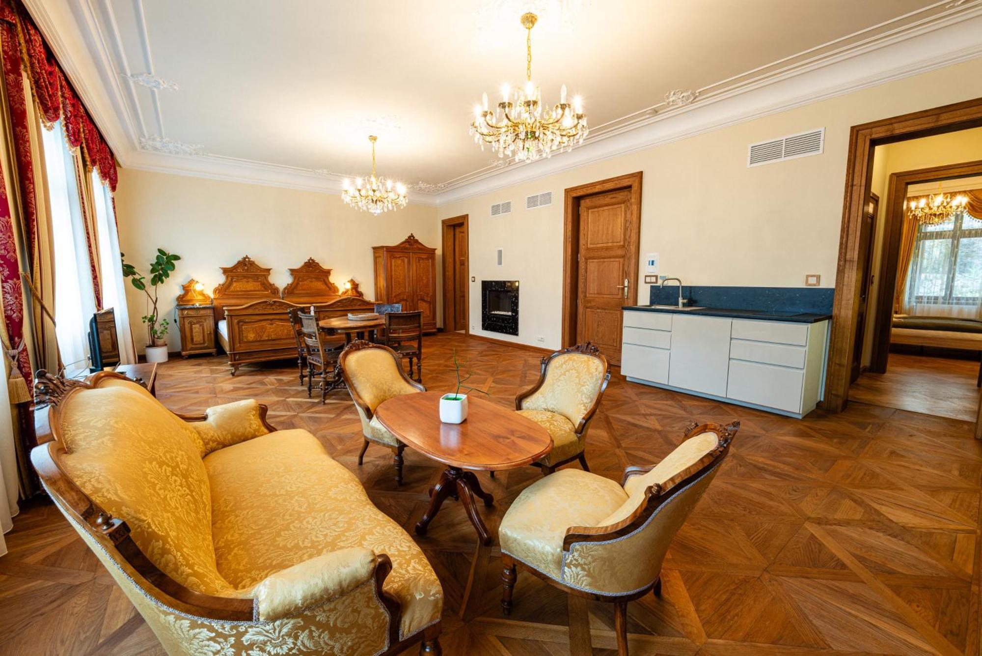 Zlaty Pelikan Karlovy Vary
